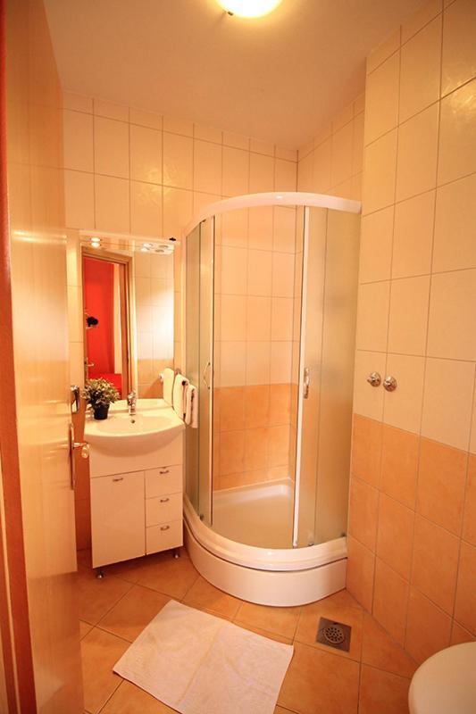 Apartments Stina Сегет-Враница Экстерьер фото