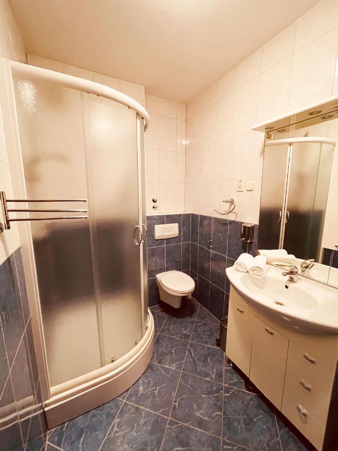 Apartments Stina Сегет-Враница Экстерьер фото