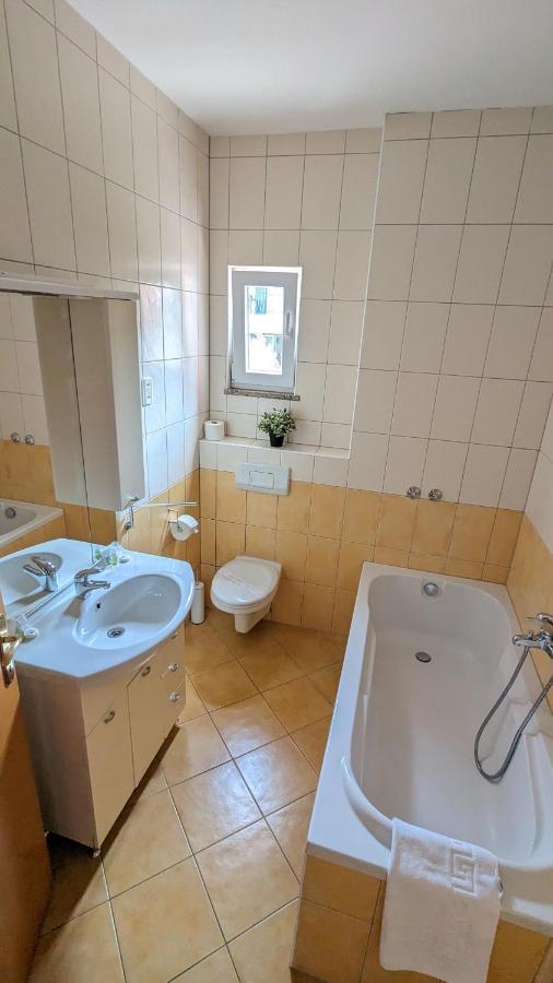 Apartments Stina Сегет-Враница Экстерьер фото